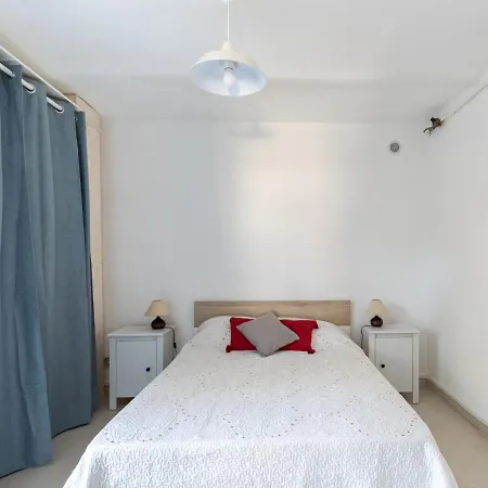 Anaisim By Interhome Saint-Cyr-sur-Mer